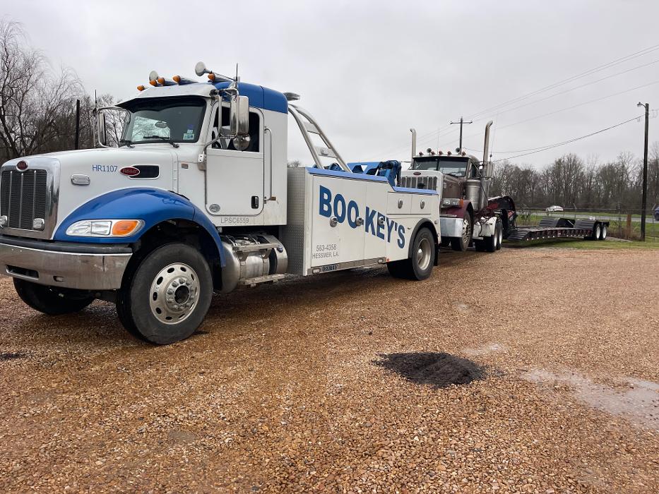 Boo-Key's Wrecker Service - Hessmer, LA