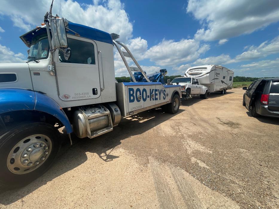 Boo-Key's Wrecker Service - Hessmer, LA