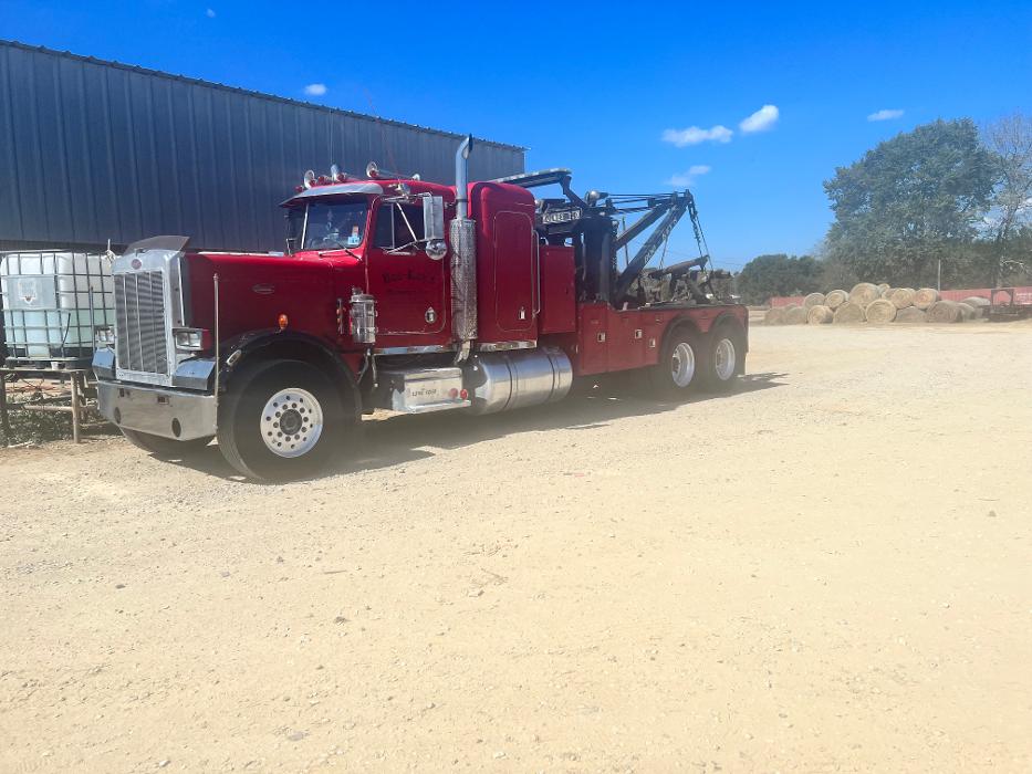 Boo-Key's Wrecker Service - Hessmer, LA