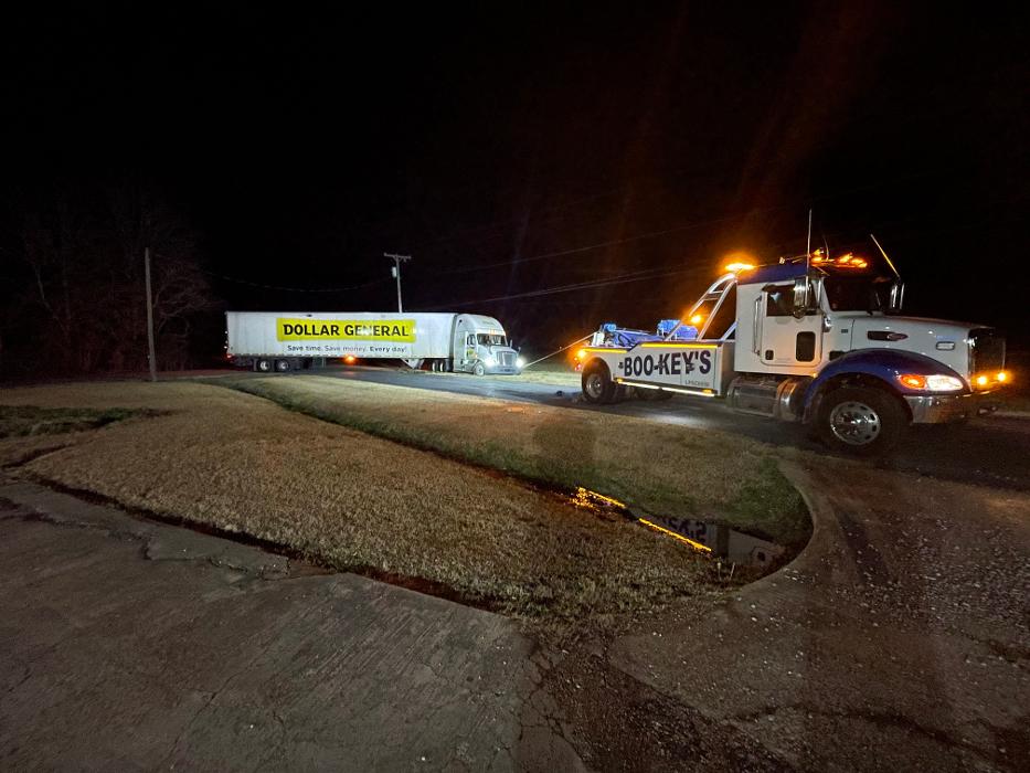 Boo-Key's Wrecker Service - Hessmer, LA