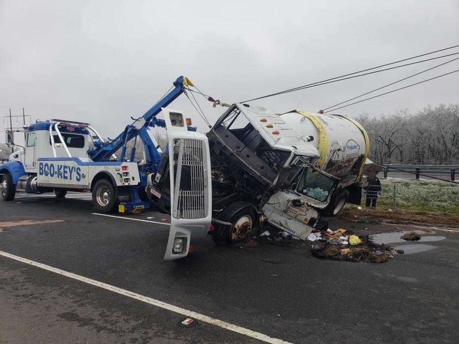 Boo-Key's Wrecker Service - Hessmer, LA