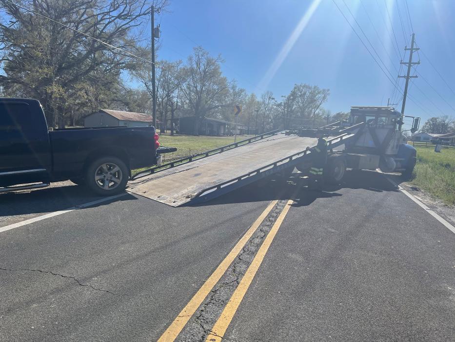 Boo-Key's Wrecker Service - Hessmer, LA