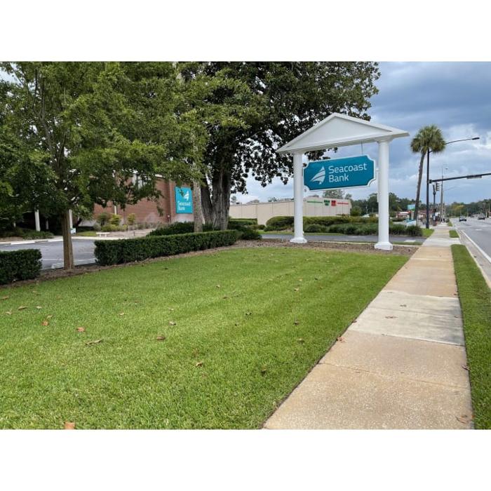Seacoast Bank Image