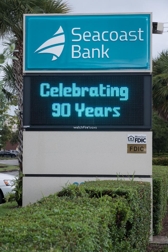 Seacoast Bank Logo
