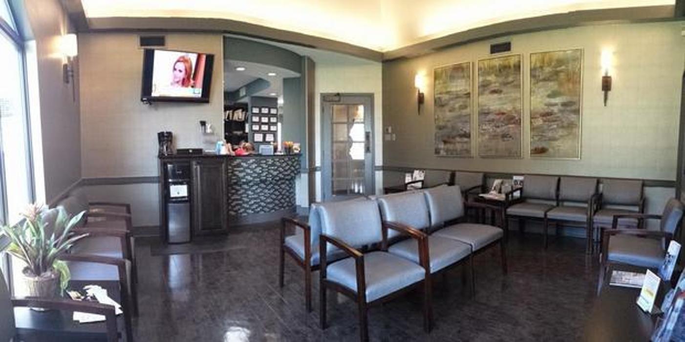 Unforgettable Smiles- Dr. John Moreau, DDS & Dr. Jade Moreau, DDS Image