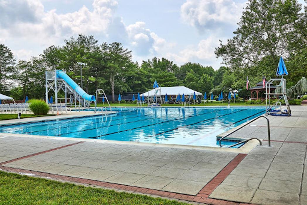 Chartwell Family Oasis Swim Club - Marlton, NJ