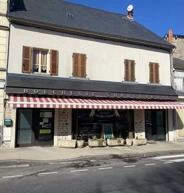 Boucherie de Giat boucherie et charcuterie (détail)