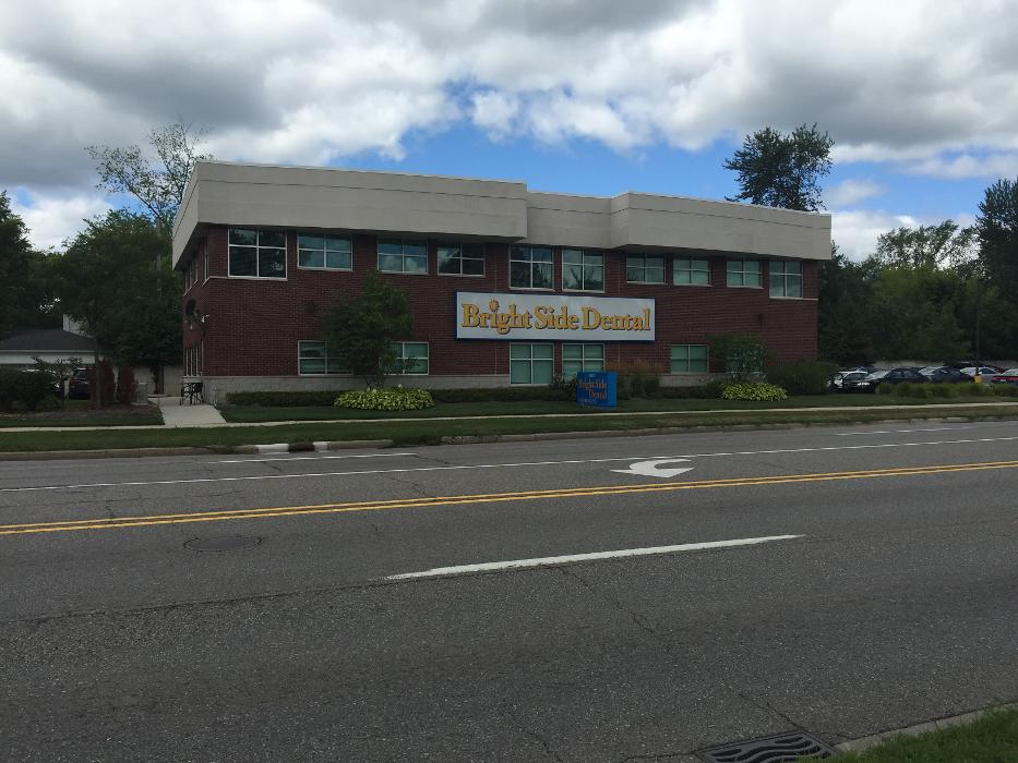 Bright Side Dental Image