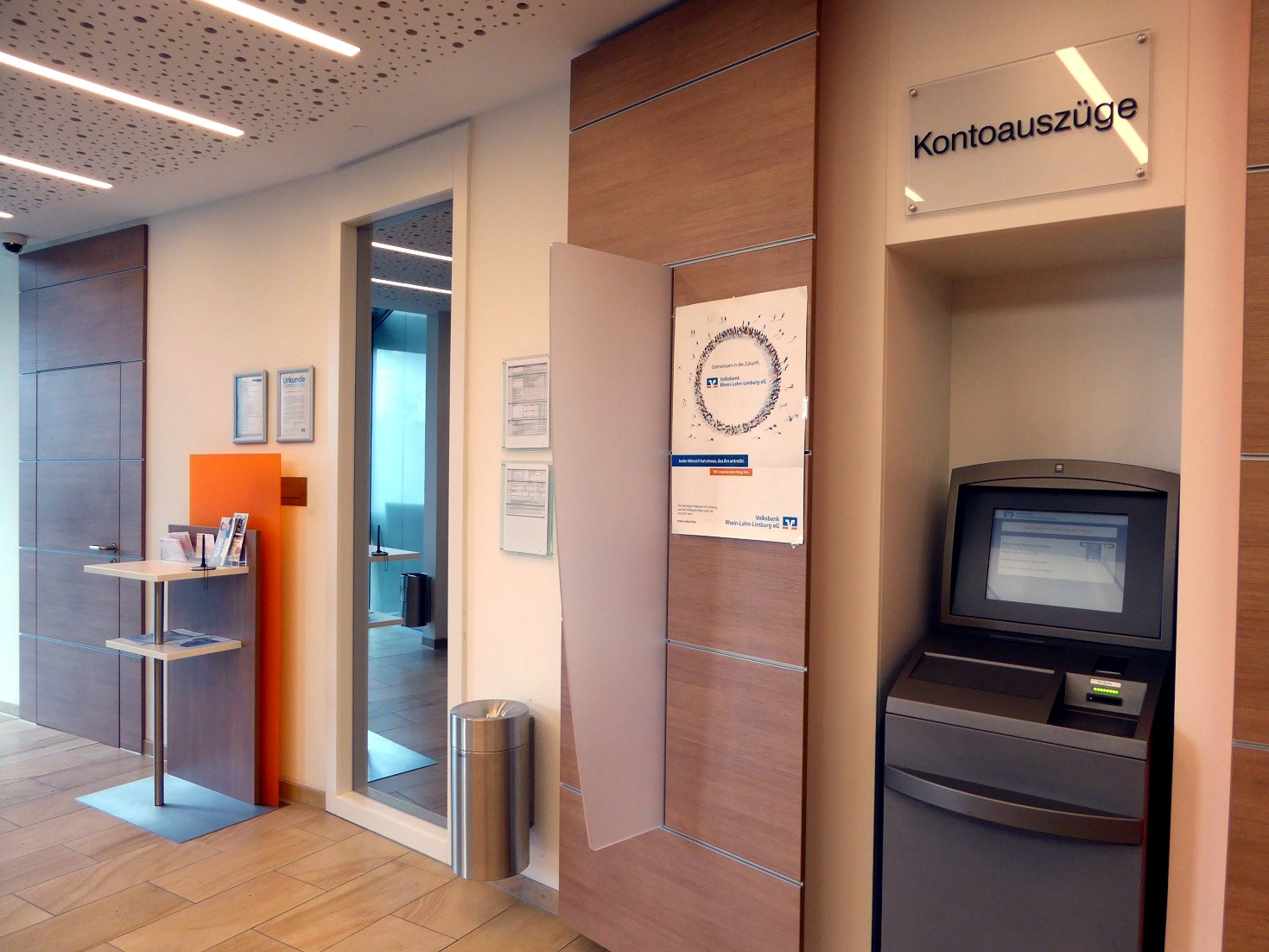 Volksbank Rhein Lahn Limburg Eg Geschaftsstelle Bad Camberg In