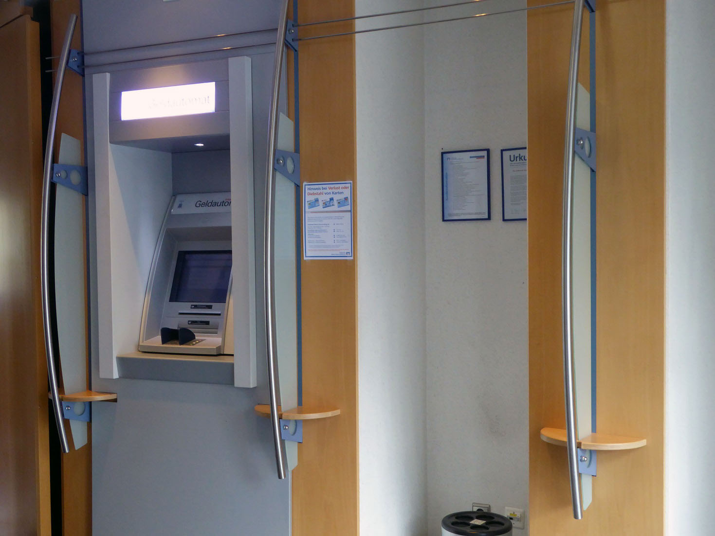 Fotos de Volksbank Rhein-Lahn-Limburg eG - Geschäftsstelle Holzappel Fotos de Volksbank Rhein-Lahn-Limburg eG - Geschäftsstelle Holzappel