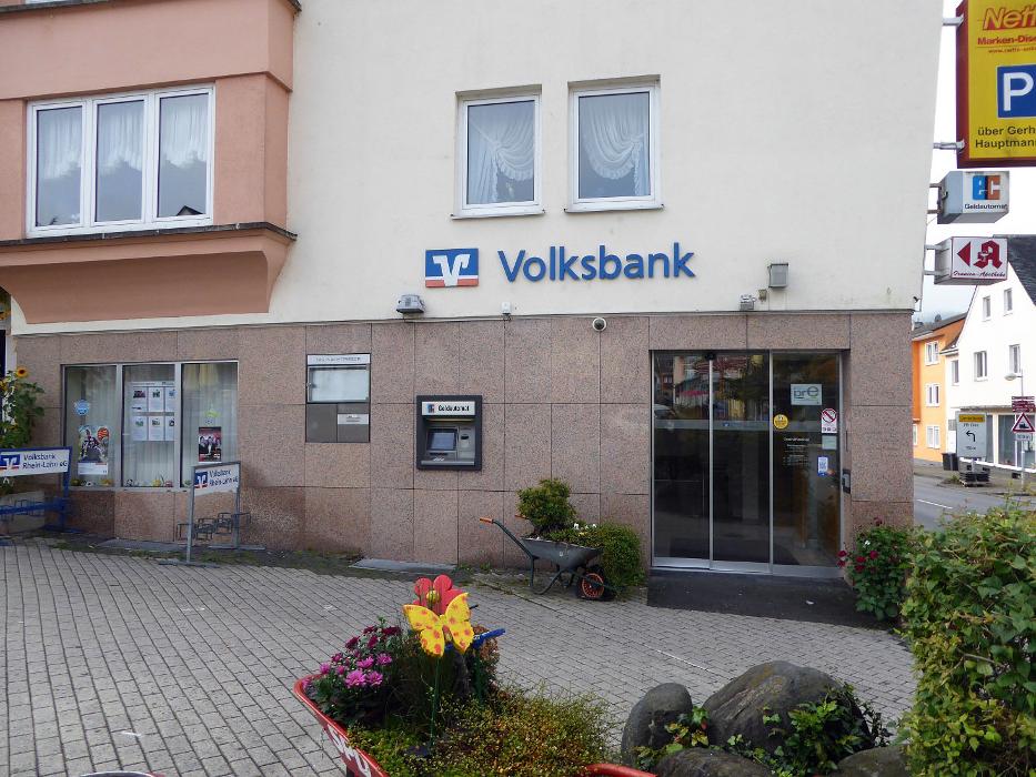 Volksbank Rhein-Lahn-Limburg eG Geschäftsstelle Nassau, Pontchateau-Platz in Nassau
