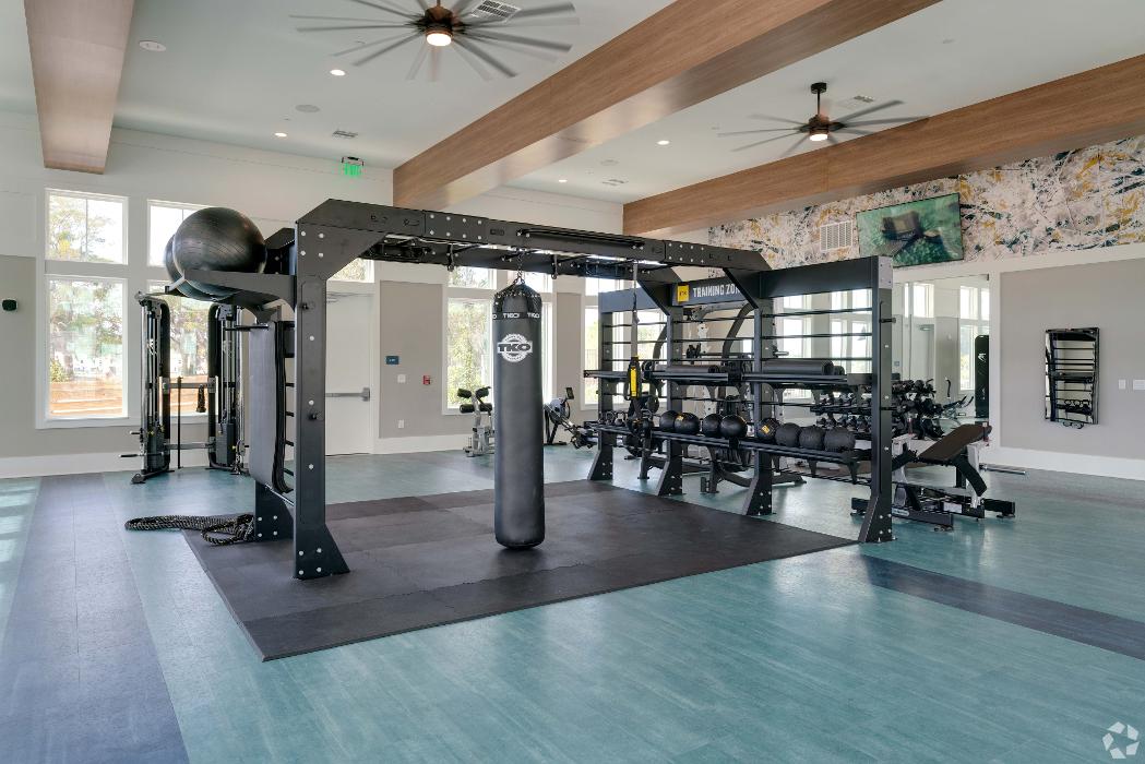 Baibnridge Avenues Walk - Jacksonville, FL