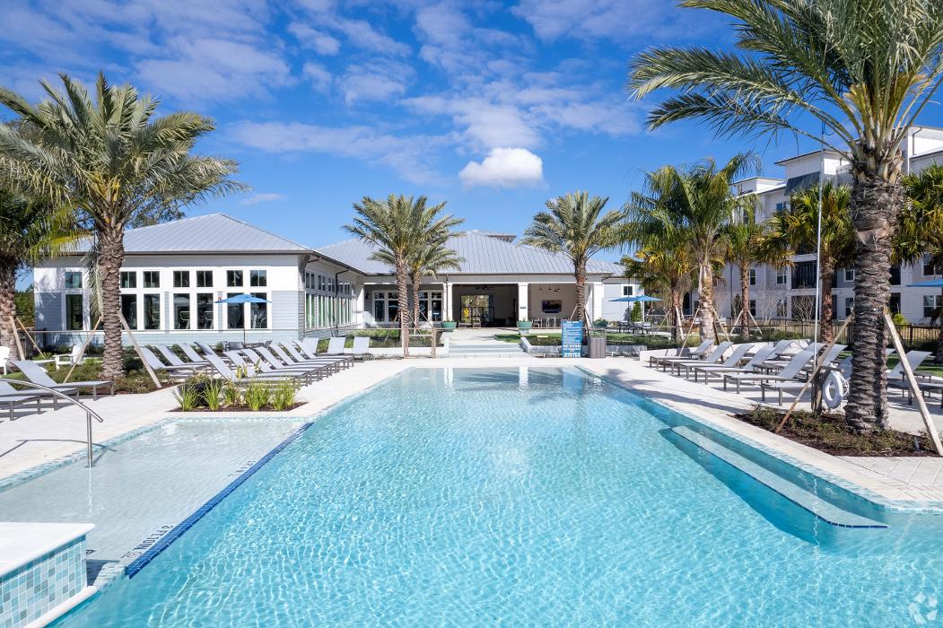 Baibnridge Avenues Walk - Jacksonville, FL