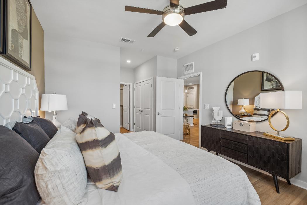 Baibnridge Avenues Walk - Jacksonville, FL