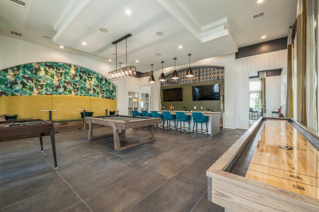 Baibnridge Avenues Walk - Jacksonville, FL