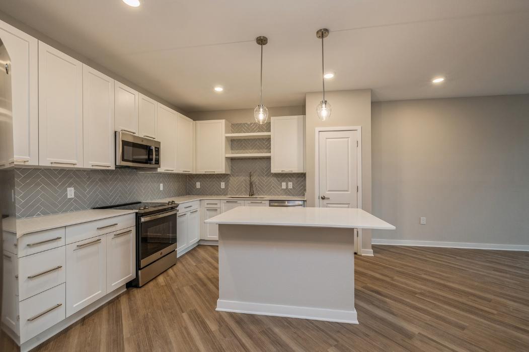 Baibnridge Avenues Walk - Jacksonville, FL