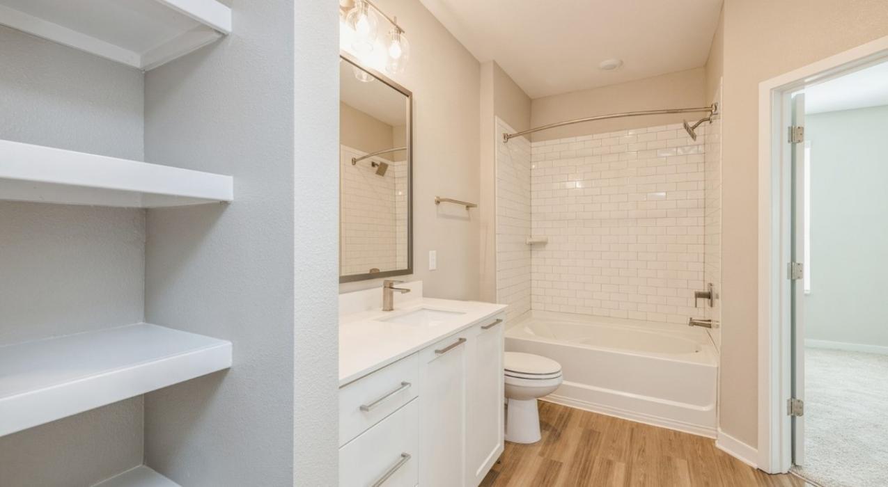 Baibnridge Avenues Walk - Jacksonville, FL