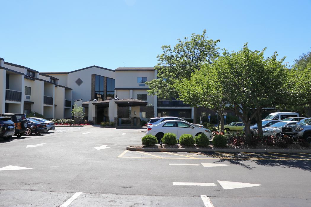 The Residences at Plainview by Chelsea Senior Living - Plainview, NY