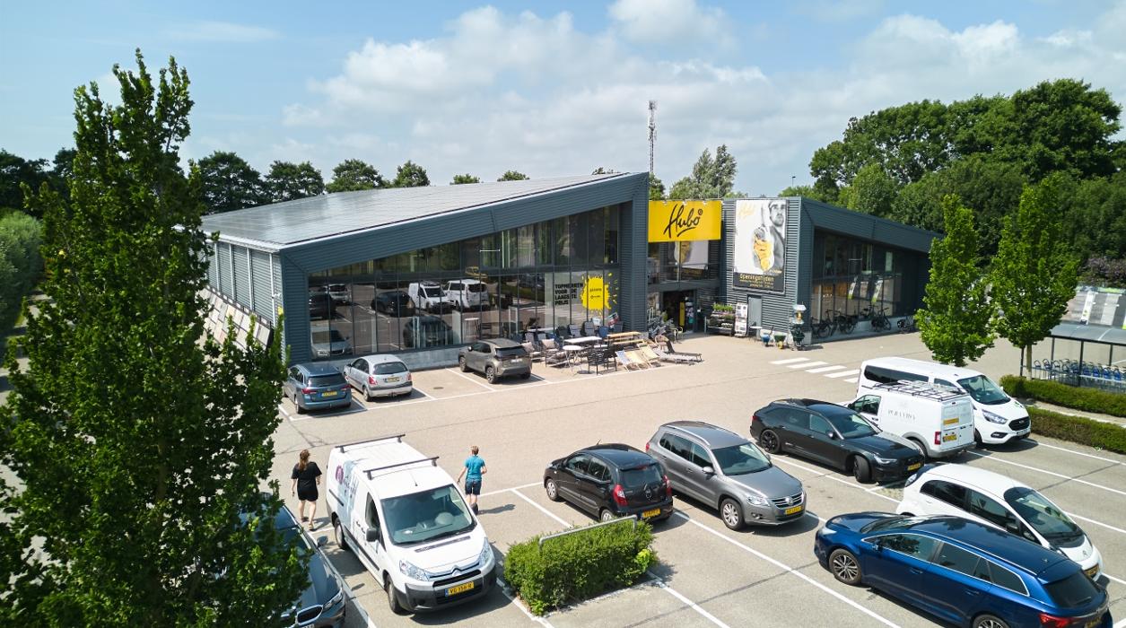 Hubo XL bouwmarkt Serooskerke