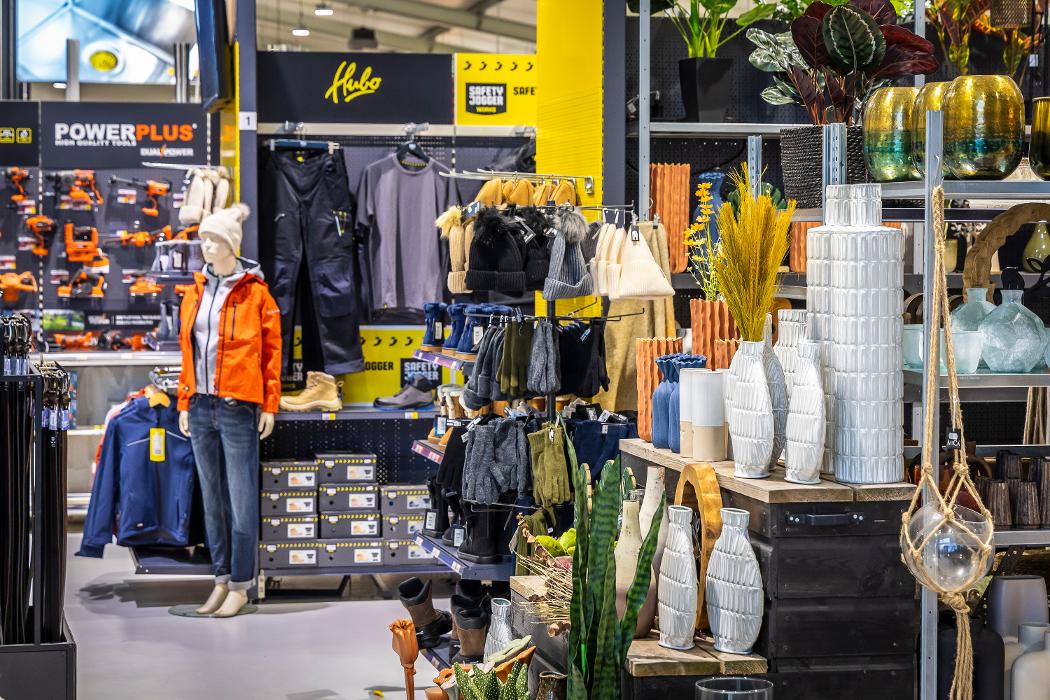 Hubo XL bouwmarkt Serooskerke