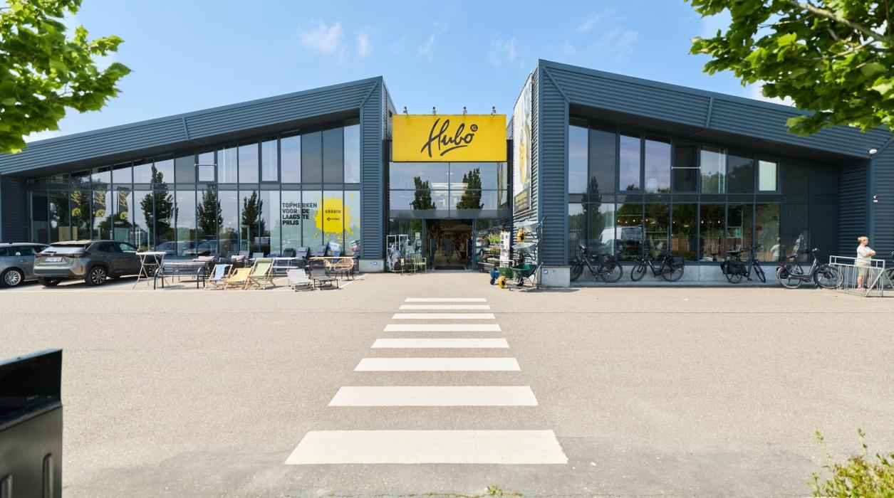 Hubo XL bouwmarkt Serooskerke