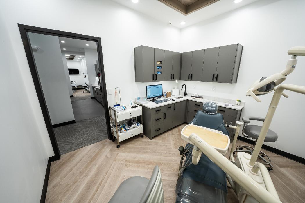 Tawzer Dental - Providence, UT