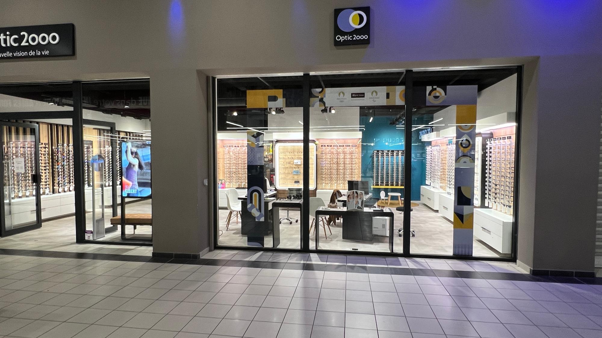 Foto 6 di Opticien Arles - Optic 2000 - CC Intermarché