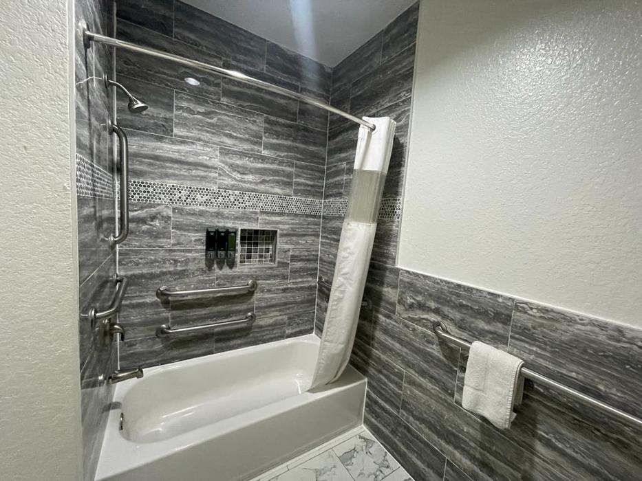 Platinum Inn Pasadena / Deer Park Area Image