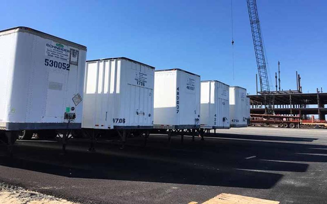 Schneider Trailer & Container - Newark, DE