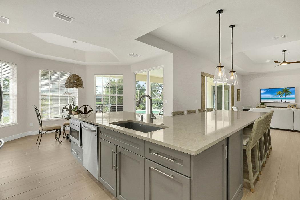 Stuart Kitchen Bath and Flooring - Stuart, FL