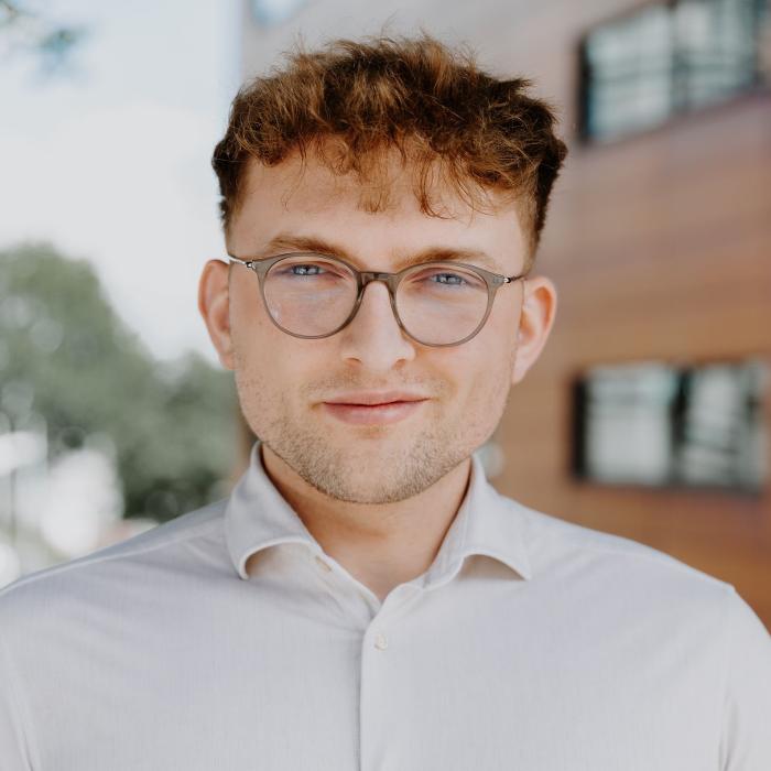 ERGO Versicherung Armando-Ioan Bodescu, Möllingstraße in Kiel