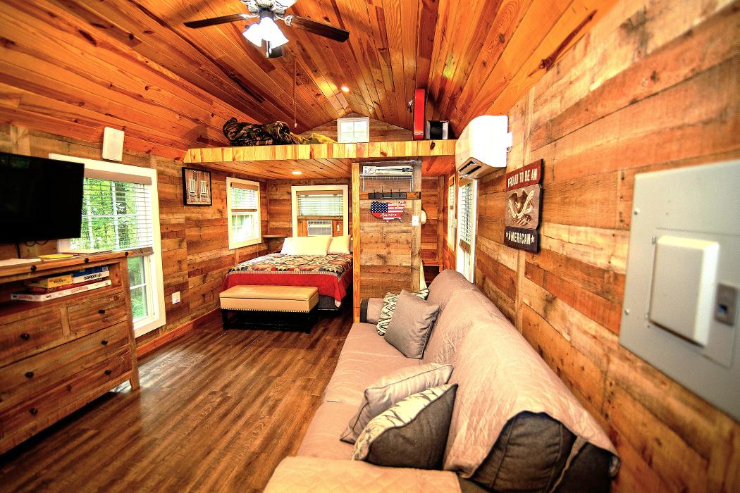Parker Creek Bend Cabins - Murfreesboro, AR