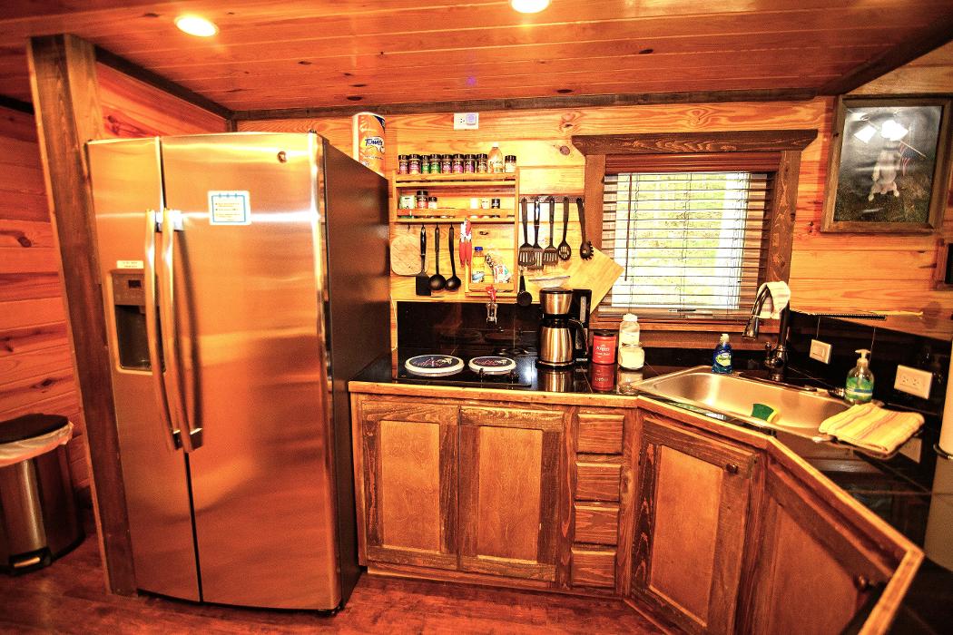 Parker Creek Bend Cabins - Murfreesboro, AR