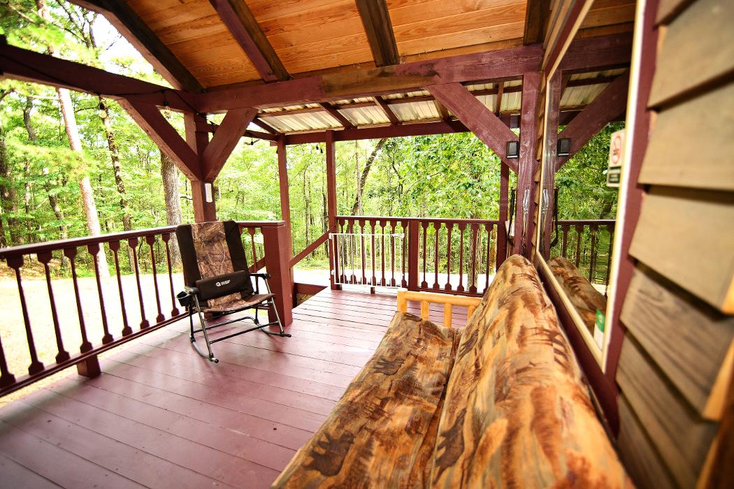 Parker Creek Bend Cabins - Murfreesboro, AR