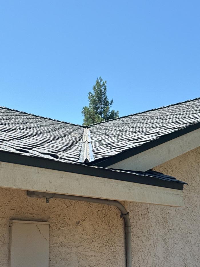 Straight Edge Roofing, Inc Image