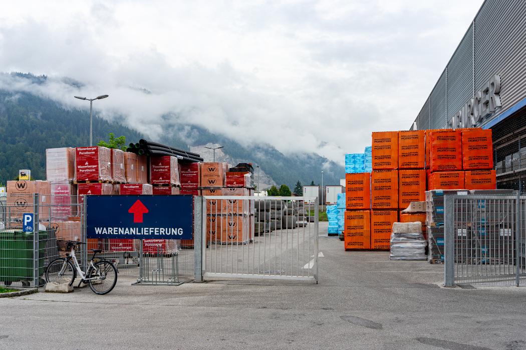 Würth Hochenburger Baustoffe Wörgl, Michael-Pacher-Straße in Wörgl