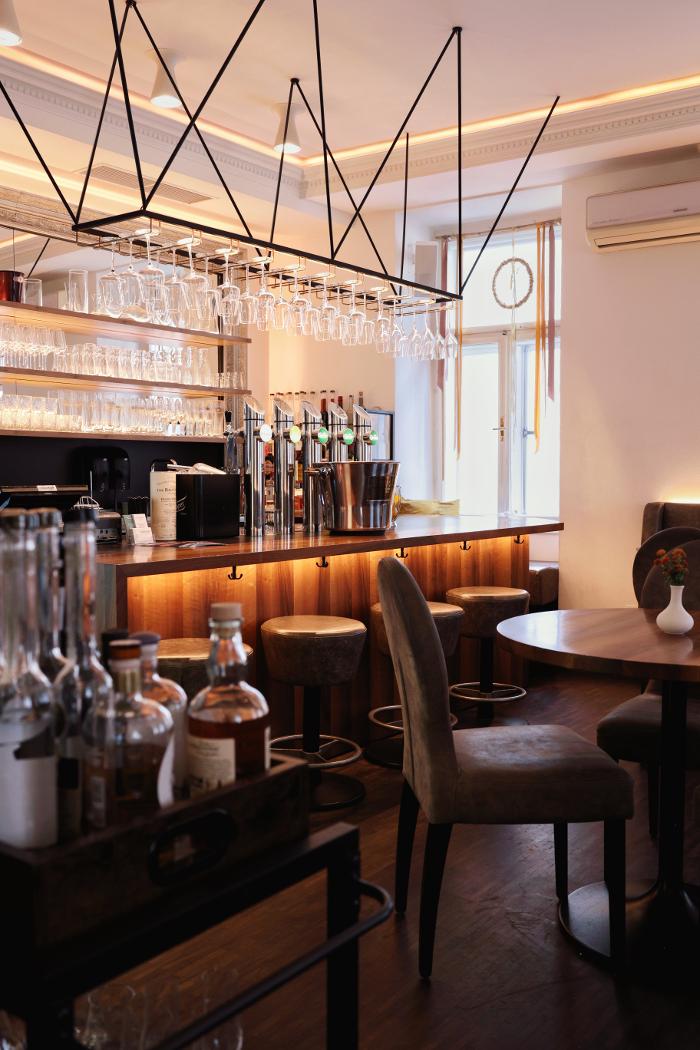 dreizehn by Gauster, Franziskanerplatz in Graz