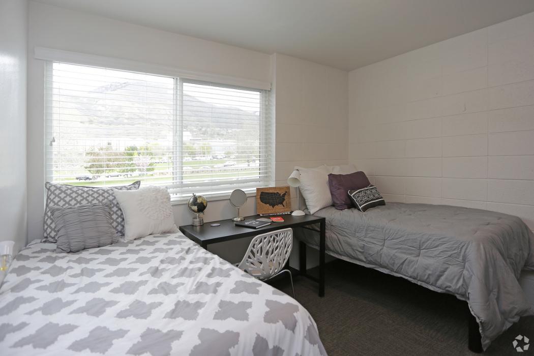 Harrison Heights Apartments - Ogden, UT