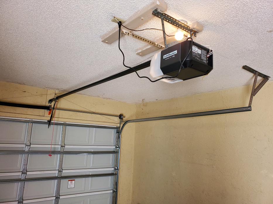 Moore Garage Doors - Maitland, FL
