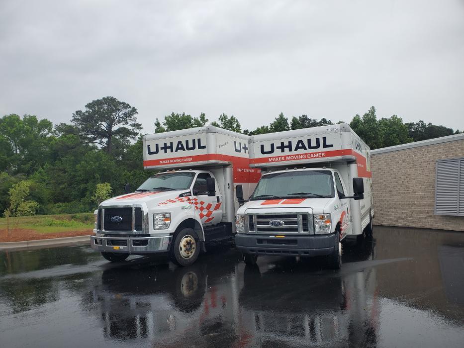 Pinnacle Storage
