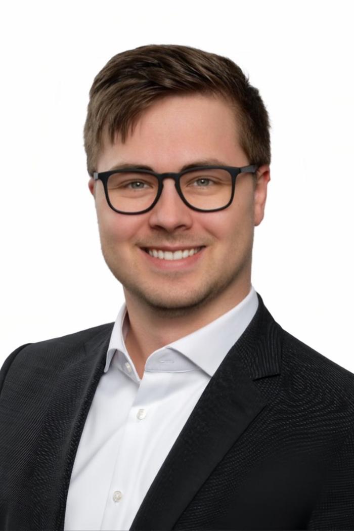 ERGO Versicherung Pascal Sakoschek, Kupferdreher Straße in Essen