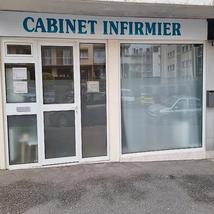 Madail Salomé Etablissements de soins, services de la Santé