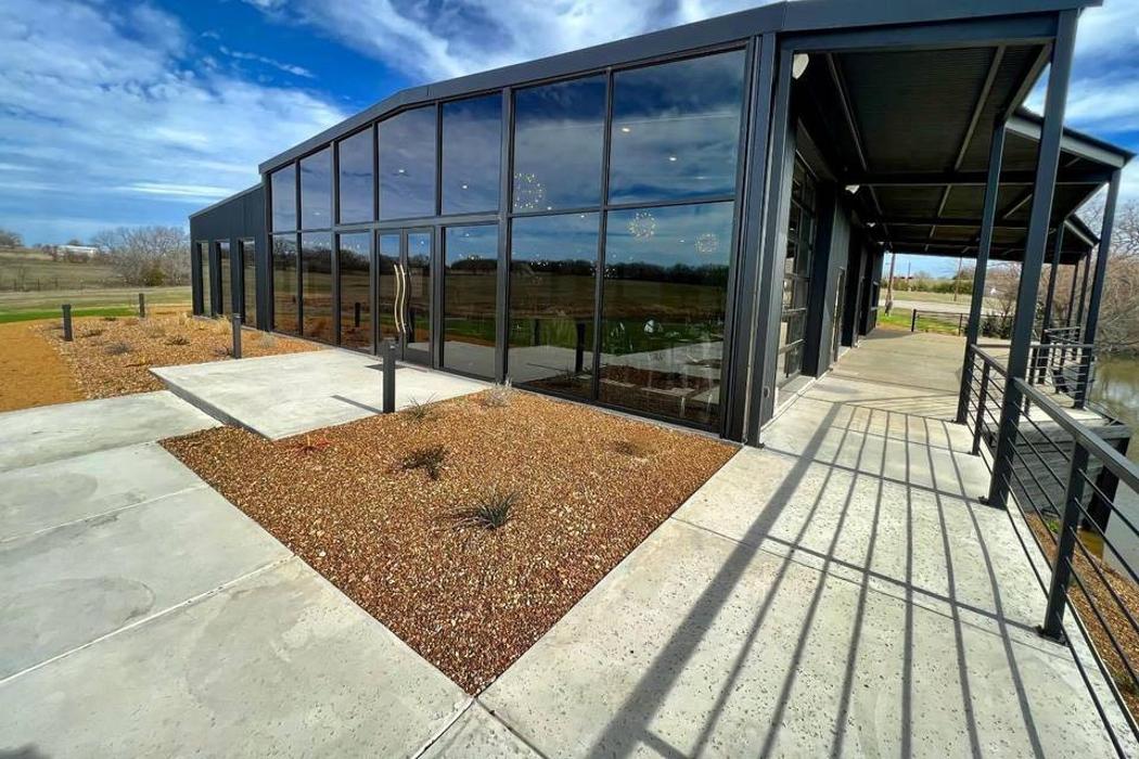 Loco Lake Venue - Sunset, TX