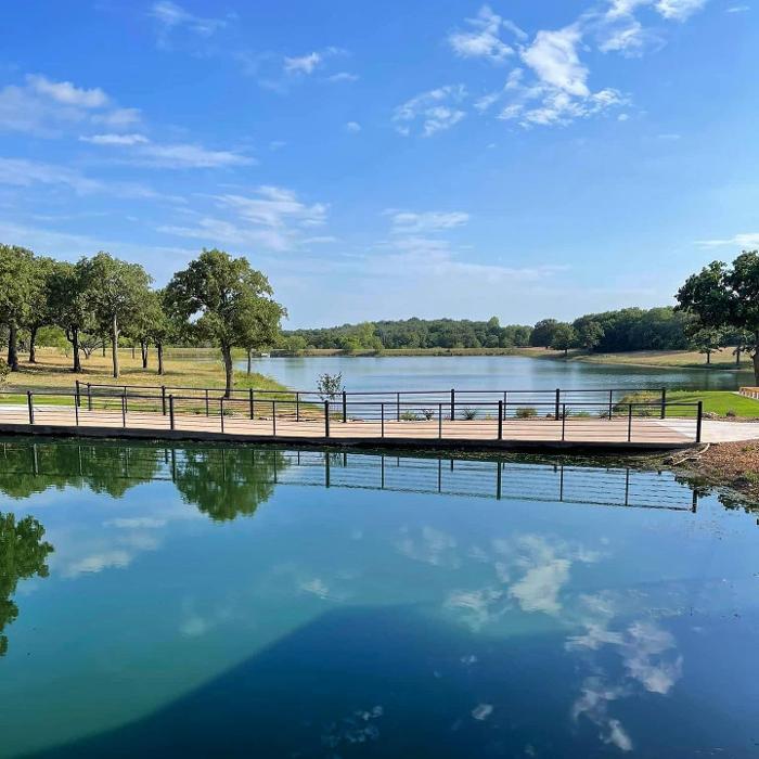 Loco Lake Venue - Sunset, TX