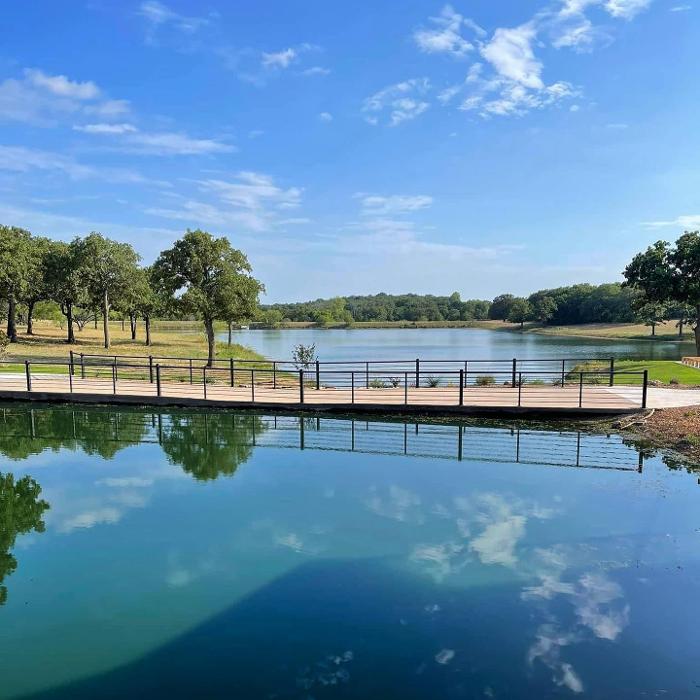 Loco Lake Venue - Sunset, TX