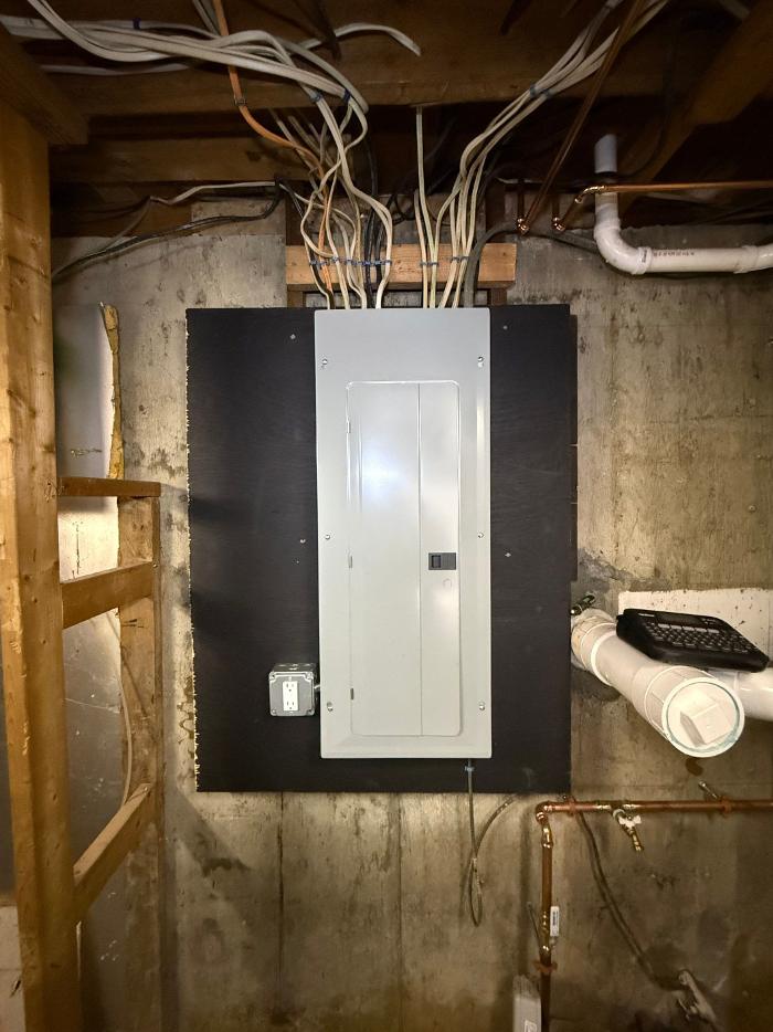 TC. Reilly Electric LLC Image