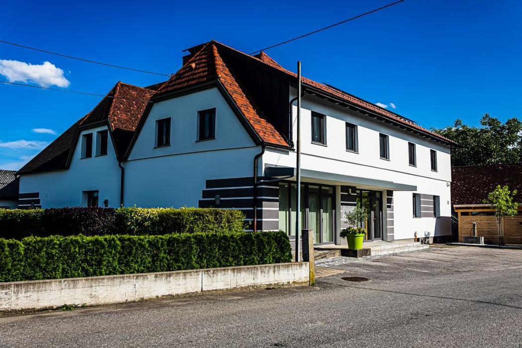 Malermeister Holzner GmbH, Rosenstraße in Alkoven