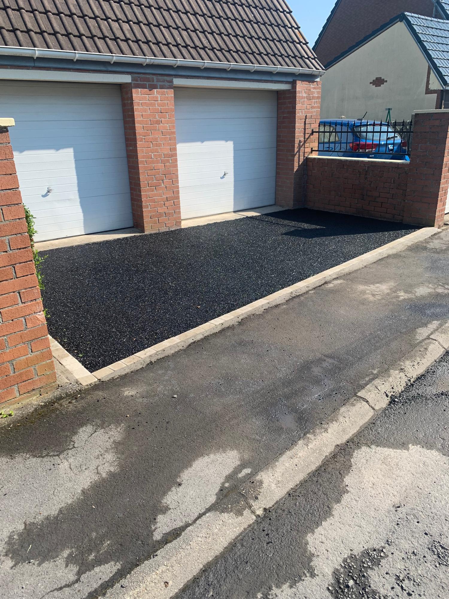 Entrée de garage en STADRAINE NOIR sur la commune de Meurchin