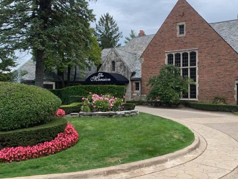 Pine Knob Golf Club, Mansion & Carriage House - Clarkston, MI