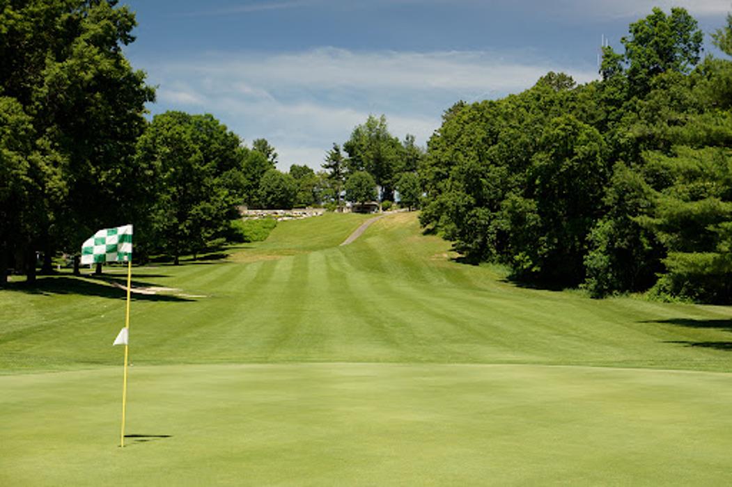 Pine Knob Golf Club, Mansion & Carriage House - Clarkston, MI